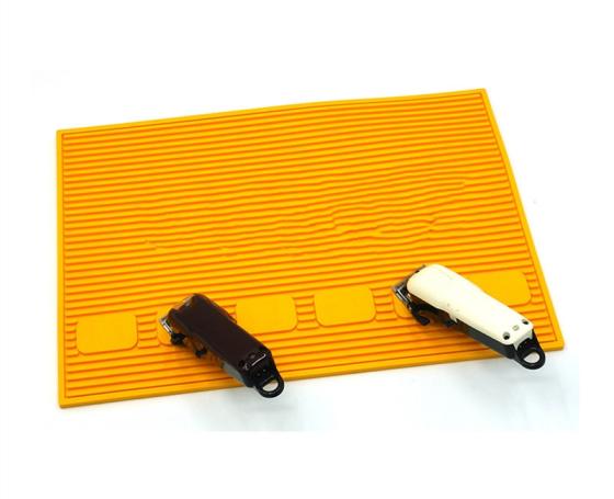 Barber Tools Mat Hair Scissors Anti Slip 19＂ X 13＂ PVC Beauty Salon Barbershop Tools Counter Mat–