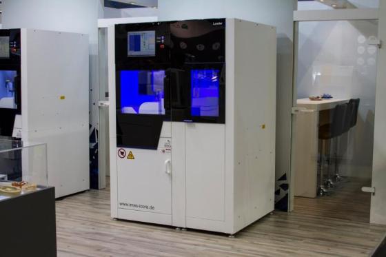 CORiTEC 650i Loader 5-Axis Dental Milling Machine