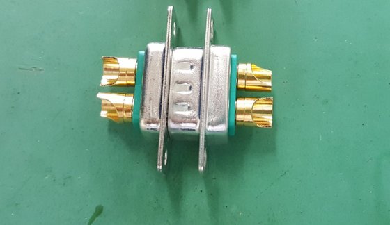 D-Sub Mixed Layout Connector