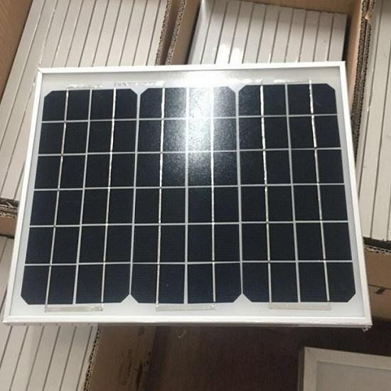Single Crystal Silicon Solar Panel 10W 18V for Solar Energy M