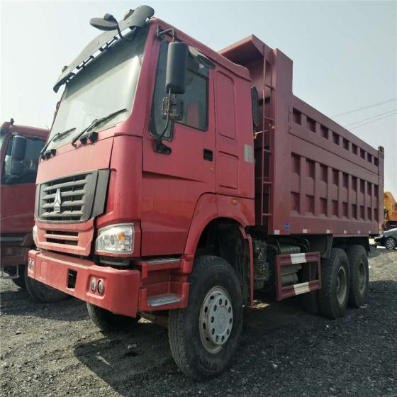 Sinotruk 15 M3 Dump Truck Diesel Sale in Ghana