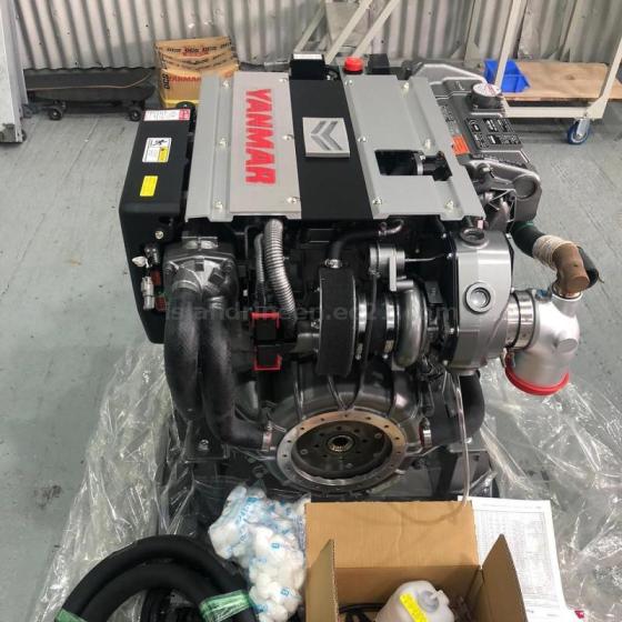 Yanmar 4LV250 Marine Diesel Engine Inboard