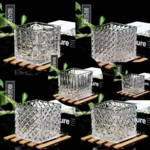 Looking for high-quality glass hydroponic vases? Read these p